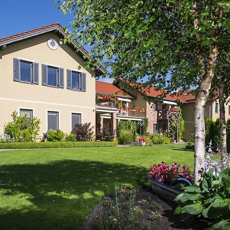 Mare Apartahotel Grzybowo (West Pomeranian)